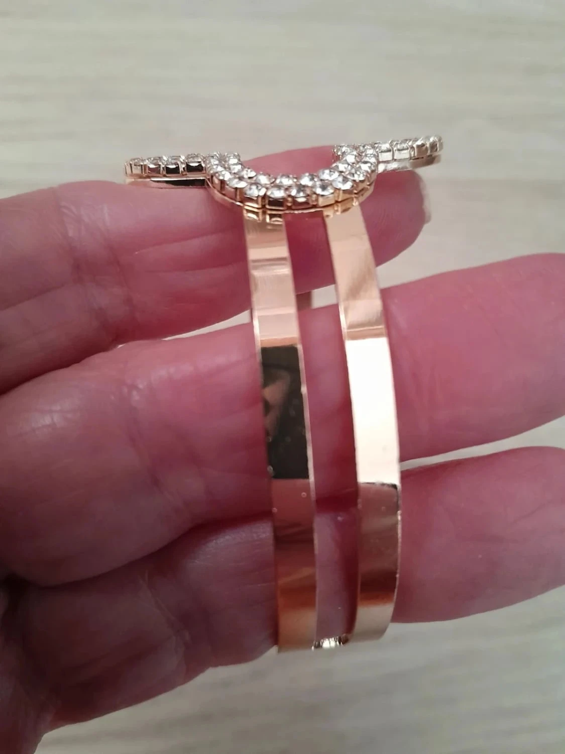 Pulseira ajustável, dourada com strass N°01 – photo 6